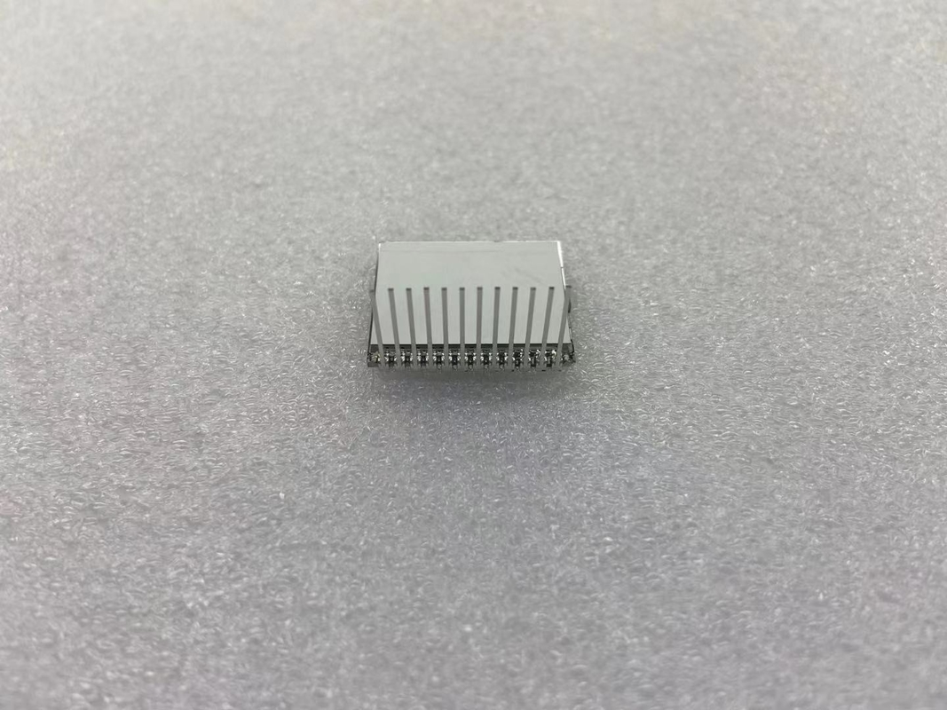 Positiv 6 O Clock 18-Pin-Treibstoffspender HTN-LCD-Display für Multimedia-Wiedergabe