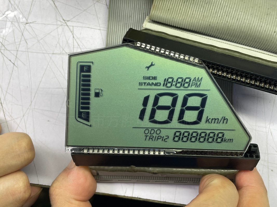 Benutzerdefinierte HTN-LCD-Glasscheibe | 7-Segment-LCD-Display-Preis für Industrie- und Unterhaltungselektronik